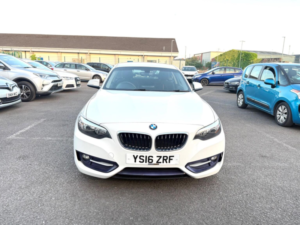 2016 BMW 2 Series 2.0 218d Sport Euro 6 (s/s) 2dr in White — image 6