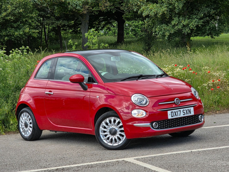 2017 Fiat 500 1.2 Lounge Hatchback 3dr Petrol Manual Euro 6 (s/s) (69 Bhp) in Red — image 1