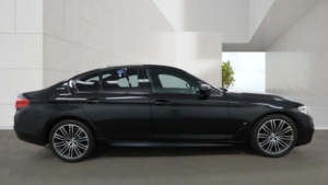 2018 BMW 5 Series 2.0 530e 9.2kwh M Sport Auto Euro 6 (s/s) 4dr in Black — image 2