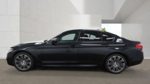 2018 BMW 5 Series 2.0 530e 9.2kwh M Sport Auto Euro 6 (s/s) 4dr in Black — image 4