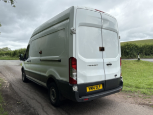 2014 Ford Transit 2.2 Tdci 350 in White — image 4