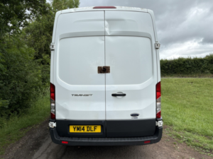 2014 Ford Transit 2.2 Tdci 350 in White — image 5