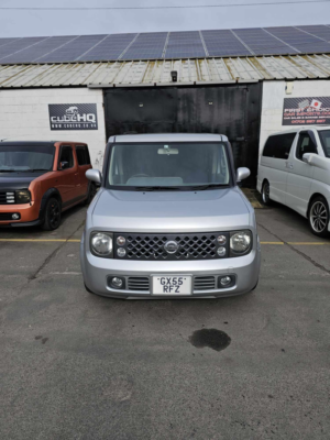 2006 Nissan Cube Wellfare Vehicle in Silver — image 2