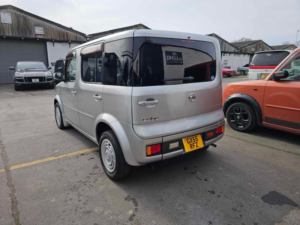 2006 Nissan Cube Wellfare Vehicle in Silver — image 5