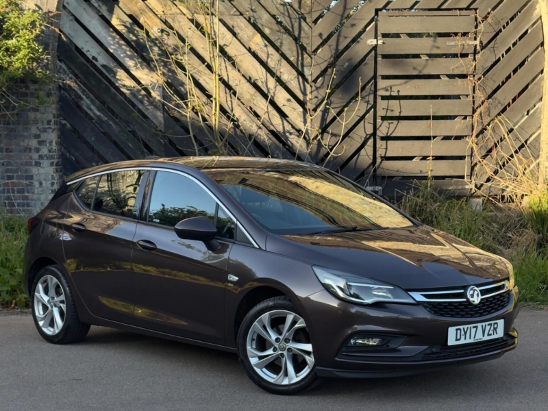 2017 Vauxhall Astra 1.4i Turbo Sri Auto Euro 6 (s/s) 5dr in Brown — image 1