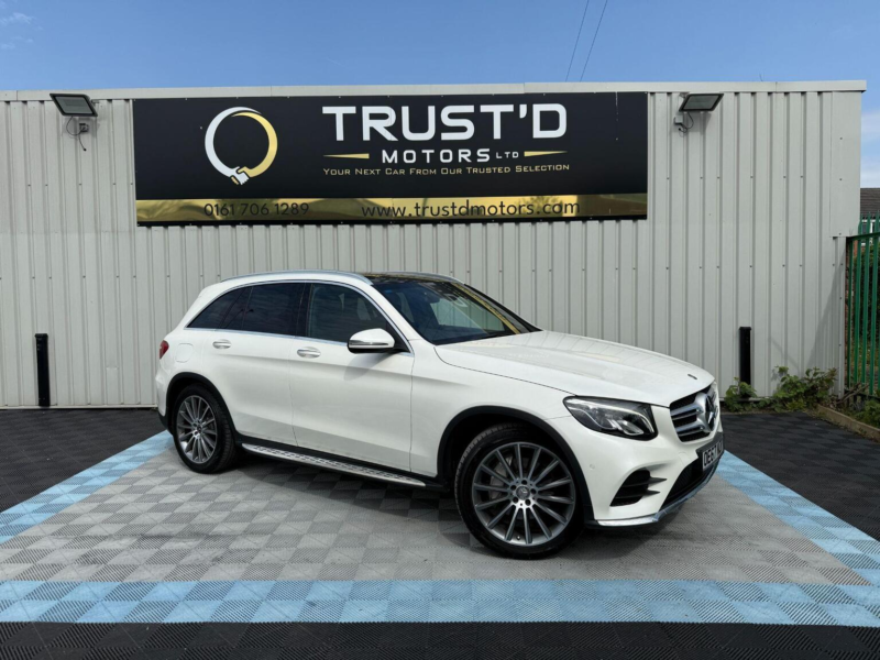 2017 Mercedes-Benz Glc 2.1 Glc250d Amg Line (premium) G-Tronic 4matic Euro 6 (s/s) 5dr in White — image 1