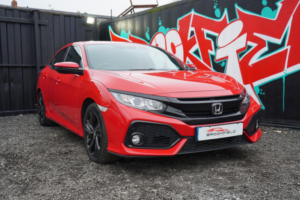 2017 Honda Civic 1.0 Vtec Turbo Sr Hatchback 5dr Petrol CVT Euro 6 (s/s) (129 Ps) in Red — image 2