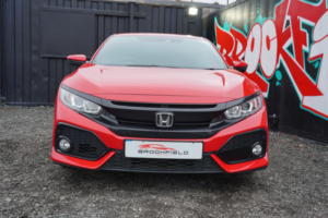 2017 Honda Civic 1.0 Vtec Turbo Sr Hatchback 5dr Petrol CVT Euro 6 (s/s) (129 Ps) in Red — image 4