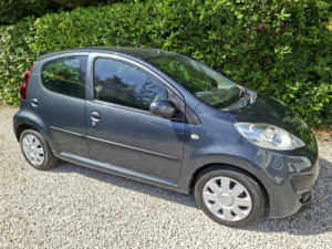 2012 Peugeot 107 1.0 12v Active in Grey — image 2