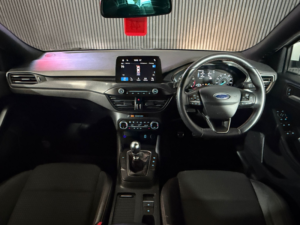 2018 Ford Focus 1.0 T Ecoboost St-Line X in White — image 4