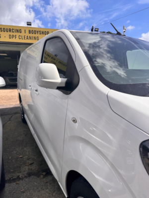 2021 Vauxhall Vivaro 2.0 Turbo D 3100 Sportive in White — image 2