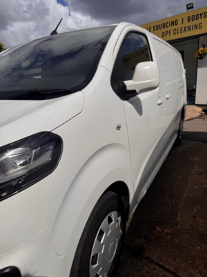 2021 Vauxhall Vivaro 2.0 Turbo D 3100 Sportive in White — image 3