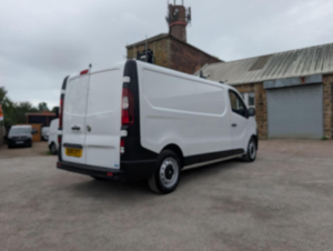 2019 Vauxhall Vivaro 1.6 Cdti 2900 L2 H1 Euro 6 5dr in White — image 5