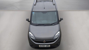 2017 Fiat Doblo 1.6 Multijetii 16v Maxi Sx L2 H1 6dr in Grey — image 2