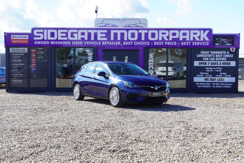2019 Vauxhall Astra 1.2 Turbo Elite Nav Euro 6 (s/s) 5dr in Blue — image 1