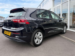 2021 Volkswagen Golf 1.5 Tsi Life Euro 6 (s/s) 5dr in Black — image 3