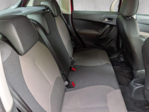 2015 Citroen C3 1.2 Puretech Vtr+ Euro 6 5dr in Red — image 5