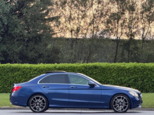 2018 Mercedes-Benz C Class 2.0 C220d Amg Line (premium Plus) G-Tronic+ Euro 6 (s/s) 4dr in Blue — image 2