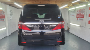 2013 Toyota Alphard 3.5cc Rear Lounge Seats 32k Miles in Black — image 5