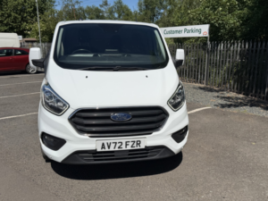 2022 Ford Transit Custom 2.0 Transit Custom Limited Van 280 L1 2.0l Ecoblue 130ps Fwd 6 Speed Manual in White — image 5