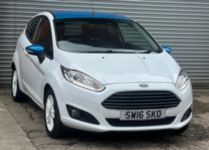 2016 Ford Fiesta 1.0t Ecoboost Zetec White Edition Euro 6 (s/s) 3dr in White — image 3