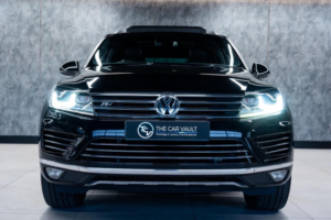 2016 Volkswagen Touareg 3.0 Tdi V6 Bluemotion Tech R-Line Tiptronic 4WD Euro 6 (s/s) 5dr in Black — image 5