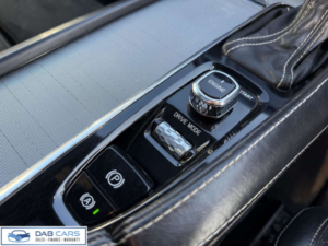2016 Volvo Xc90 2.0 D5 R-Design Geartronic 4WD Euro 6 (s/s) 5dr in Black — image 6