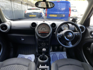 2012 MINI Countryman 2.0 Cooper Sd All4 Euro 5 (s/s) 5dr in White — image 4