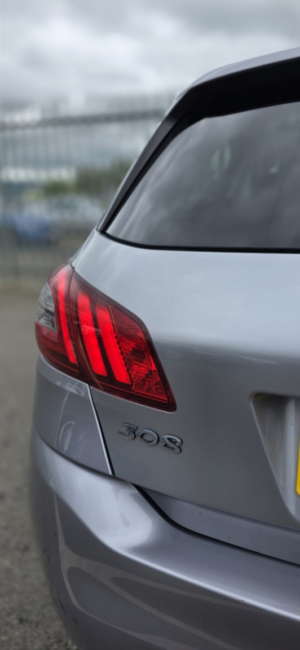 2018 Peugeot 308 1.2 Puretech Gpf Allure in Grey — image 5