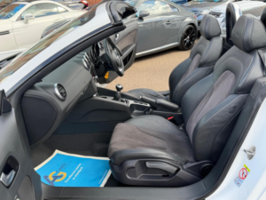 2013 Audi Tt 1.8 Tfsi Sport Roadster Euro 5 2dr in White — image 4