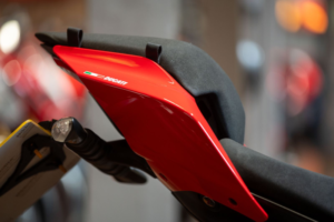 2020 Ducati Streetfighter V4s *lots Of Upgrades - Low Miles* in Red — image 4