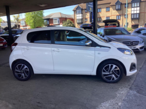 2019 Peugeot 108 1.0 Collection Euro 6 5dr in White — image 2