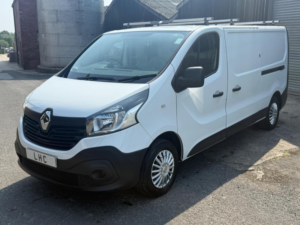 2019 Renault Trafic 1.6 Dci 29 Business+ Lwb Standard Roof Euro 6 5dr in White — image 6