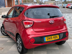2018 Hyundai I10 1.2 I10 Prem Se 1.2 A/t My17 in Red — image 3