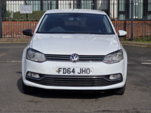 2014 Volkswagen Polo 1.2 Tsi Bluemotion Tech Se Hatchback 5dr Petrol Manual Euro 6 (s/s) (90 Ps) in White — image 2