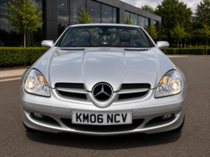 2006 Mercedes-Benz Slk 1.8 Slk200 Kompressor 2dr in Silver — image 2