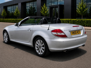 2006 Mercedes-Benz Slk 1.8 Slk200 Kompressor 2dr in Silver — image 4