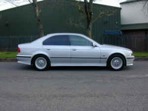 1999 BMW 5 Series Ref 8759 - Sale Agreed Awaiting Uk Registration - BMW E39 528 2.8 Auto Se Saloon - Ex Japan in Silver — image 2