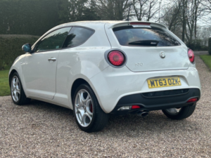2014 Alfa Romeo Mito 0.9 Mito 875cc Tb Twinair 105 Bhp Progression in White — image 2