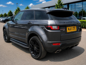 2017 Land Rover Range Rover Evoque 2.0 Td4 Hse Dynamic Auto 4WD Euro 6 (s/s) 5dr in Grey — image 4