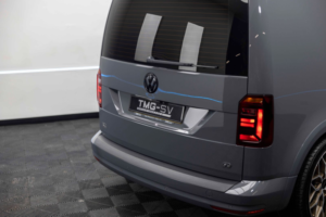 2017 Volkswagen Caddy 2.0 Tdi Tmg R Caddy Tech Highline Panel Van 5dr Diesel DSG Swb DSG in Grey — image 6