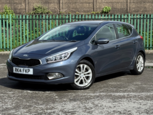 2014 Kia Ceed 1.6 Crdi 2 in Blue — image 3