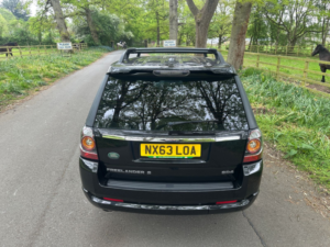 2013 Land Rover Freelander 2 2.2 Sd4 Dynamic SUV 5dr Diesel Commandshift 4WD Euro 5 (190 Ps) in Black — image 5