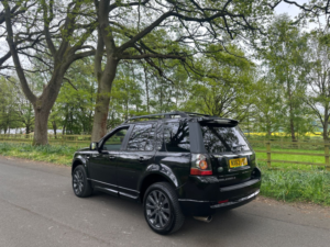 2013 Land Rover Freelander 2 2.2 Sd4 Dynamic SUV 5dr Diesel Commandshift 4WD Euro 5 (190 Ps) in Black — image 6