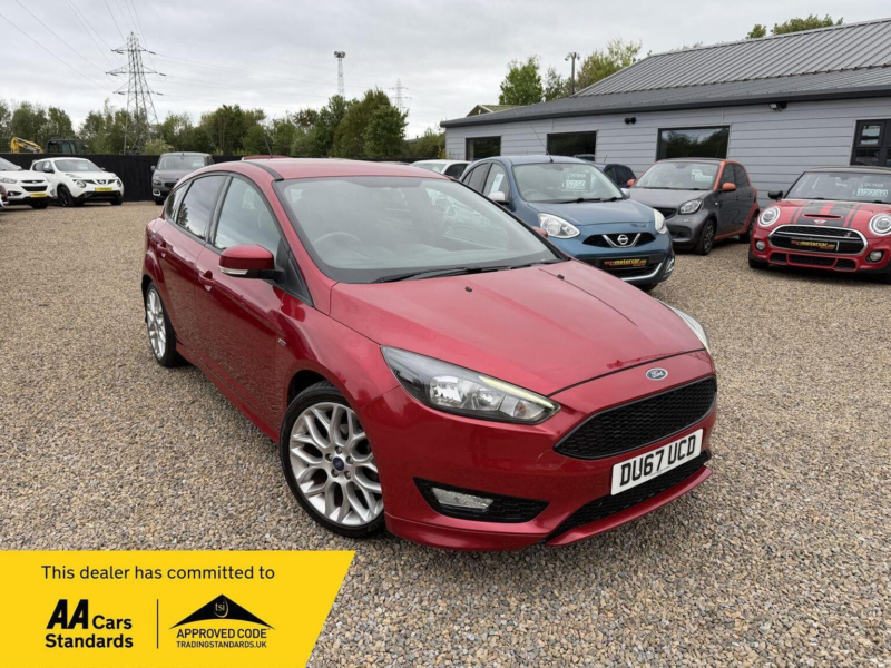 2017 Ford Focus 1.5 Tdci St-Line Euro 6 (s/s) 5dr in Red — image 1