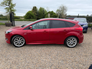 2017 Ford Focus 1.5 Tdci St-Line Euro 6 (s/s) 5dr in Red — image 6