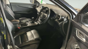2022 MG MG Hs 1.5 T-Gdi Excite Euro 6 (s/s) 5dr in Black — image 5