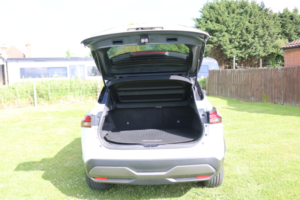 2023 Nissan Qashqai 1.5 H E-Power N-Connecta in White — image 6