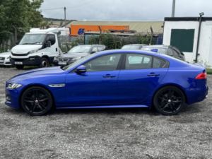 2016 Jaguar Xe 2.0 D R-Sport in Blue — image 4