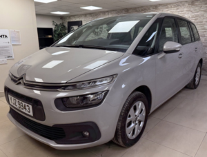 2016 Citroen Grand C4 Picasso 1.6 Bluehdi Touch Edition MPV 5dr Diesel Manual Euro 6 (s/s) (100 Ps) in Multicolour — image 2